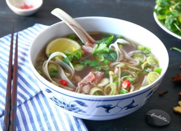 Le &quot;Phở&quot;, la fameuse soupe vietnamienne au boeuf